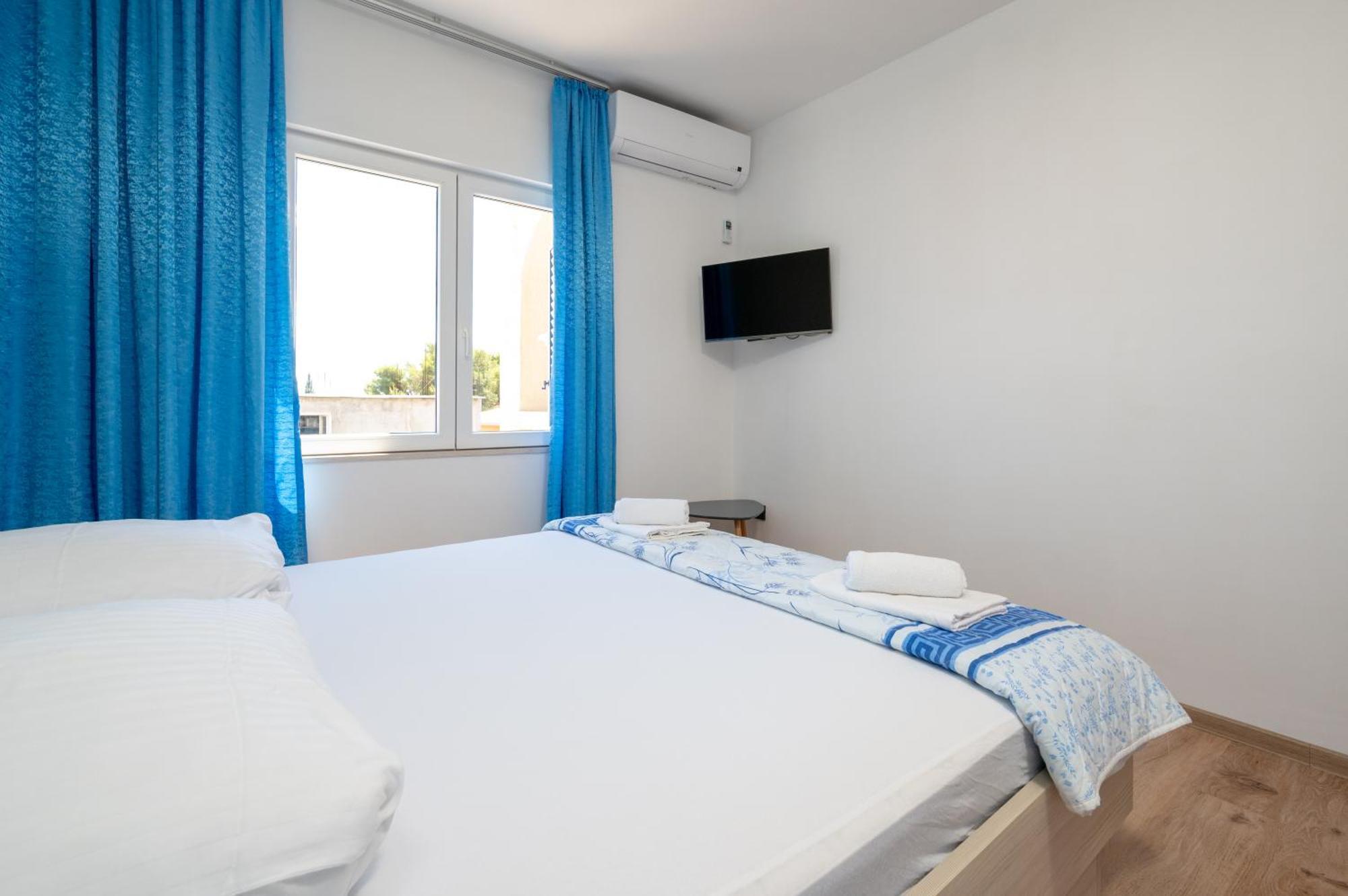 Apartments Zdravko Trogir Exterior foto