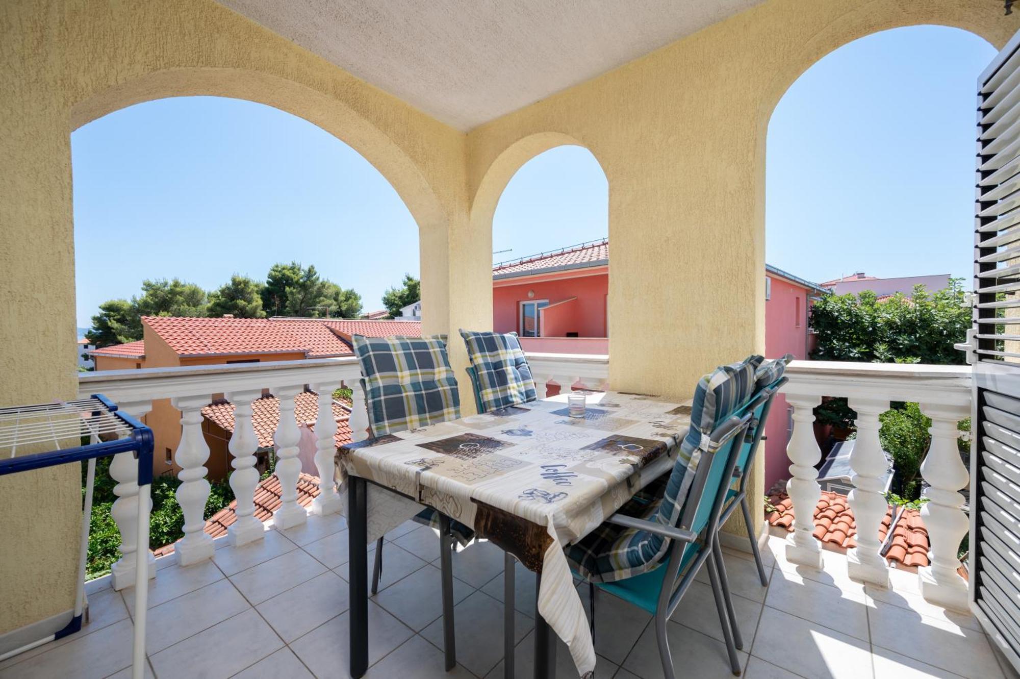 Apartments Zdravko Trogir Exterior foto